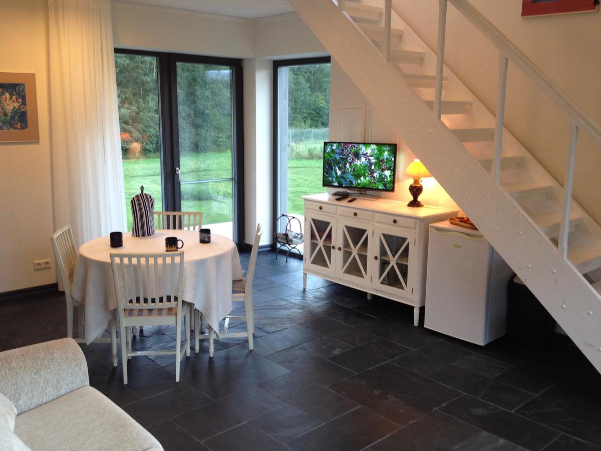 Piesta Riverside Cottage In Soomaa Region Kullimaa Exterior photo